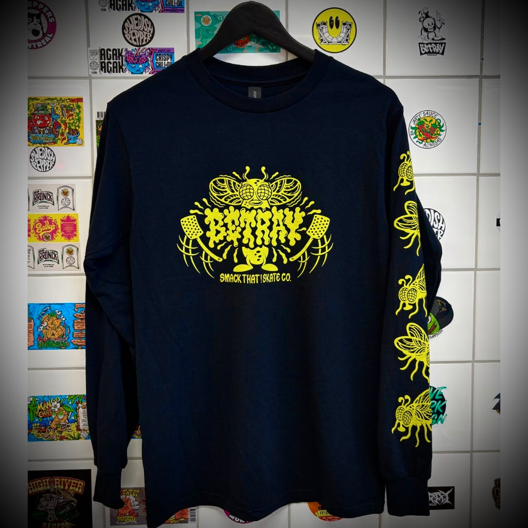 Betray Skateboards - Smack That! Skate Co. Longsleeve