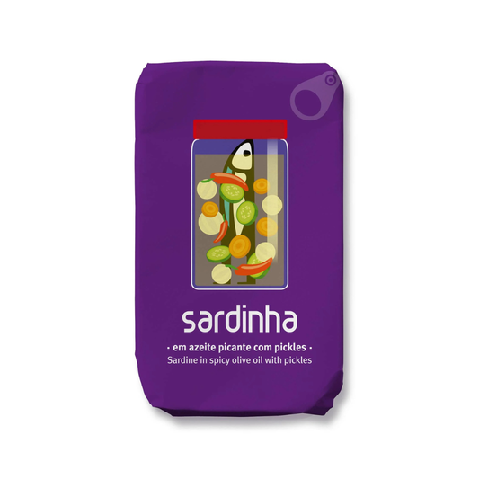 Sardinha - sardiner i kryddig olivolja med pickles