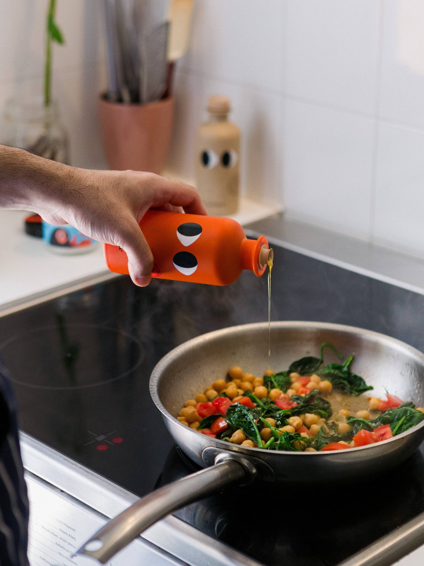 Yiayia And Friends - Olivolja med chili | 200 ml